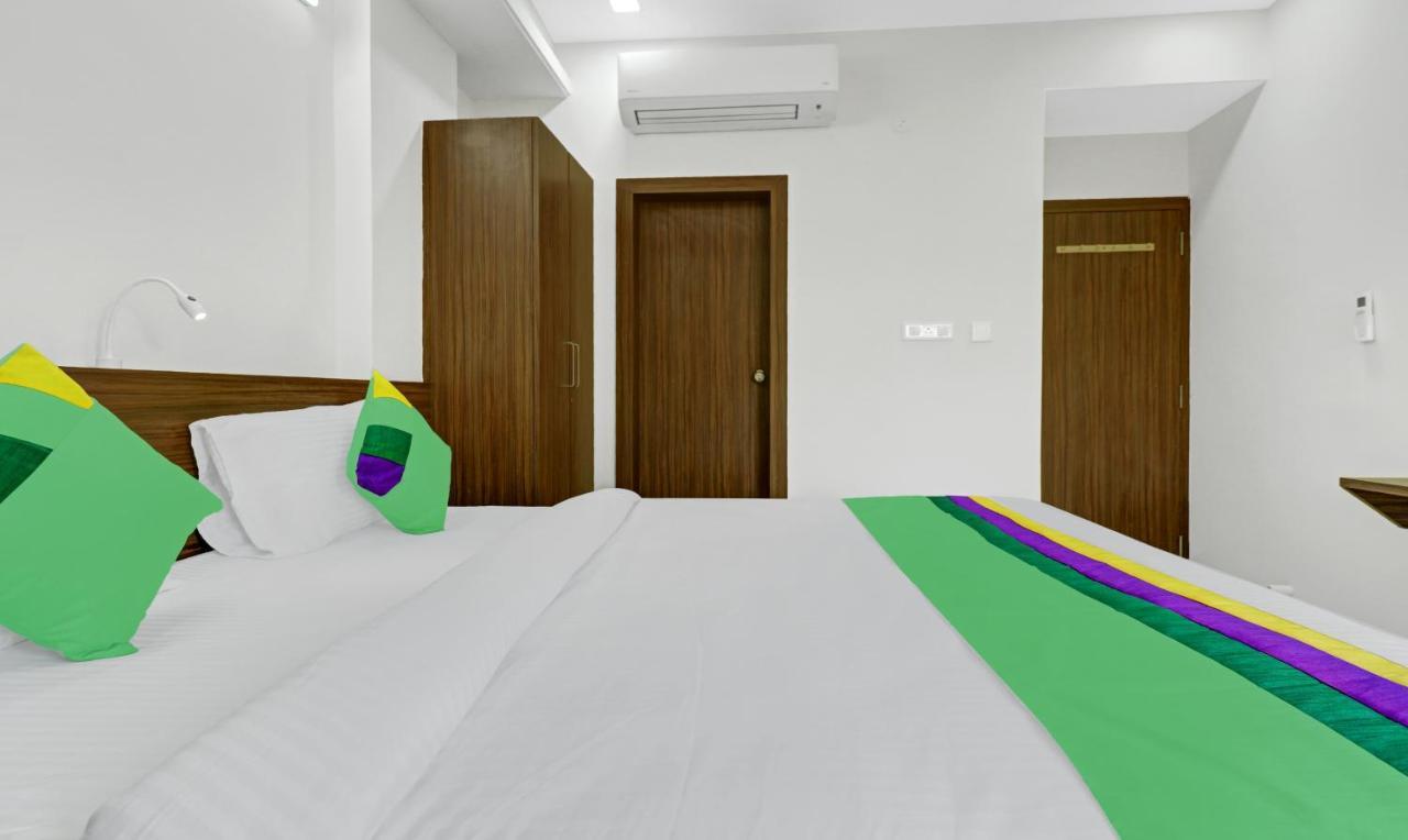 Treebo Raga Hotel Visakhapatnam Bagian luar foto