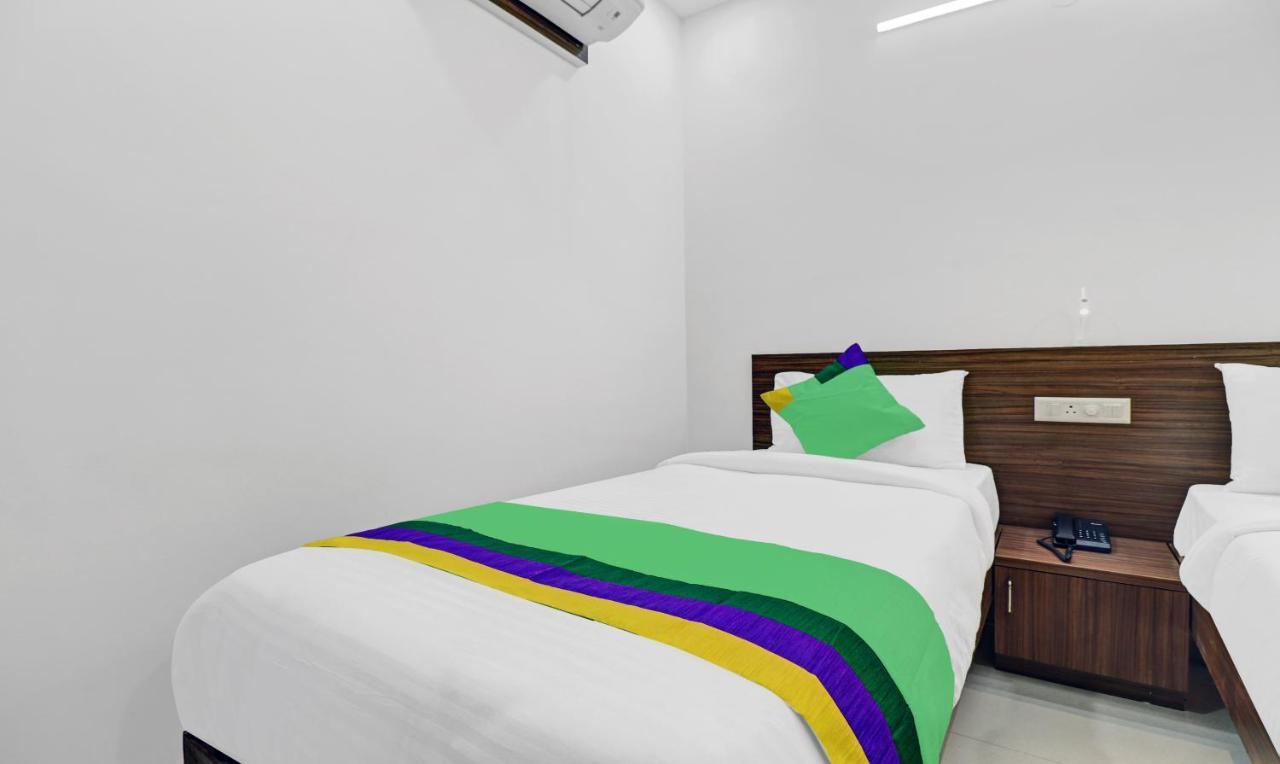 Treebo Raga Hotel Visakhapatnam Bagian luar foto